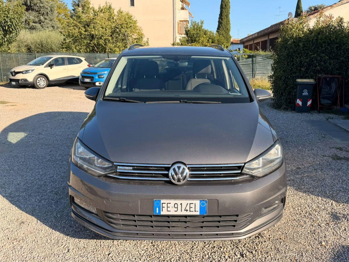 Volkswagen Touran 1.6 TDI DSG Business BlueMotion Technology (5)