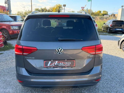 Volkswagen Touran 1.6 TDI DSG Business BlueMotion Technology (6)