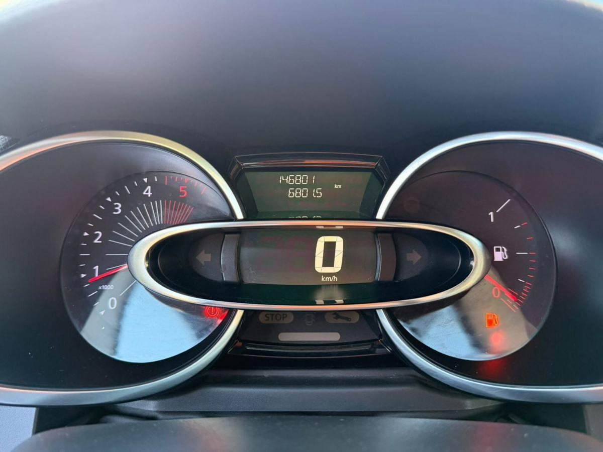 Renault Clio 1.5 dCi 8V 90CV Start&Stop 5 porte Energy (12)
