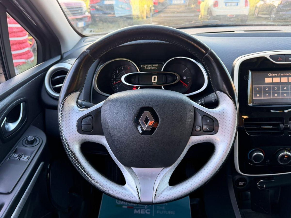 Renault Clio 1.5 dCi 8V 90CV Start&Stop 5 porte Energy (16)