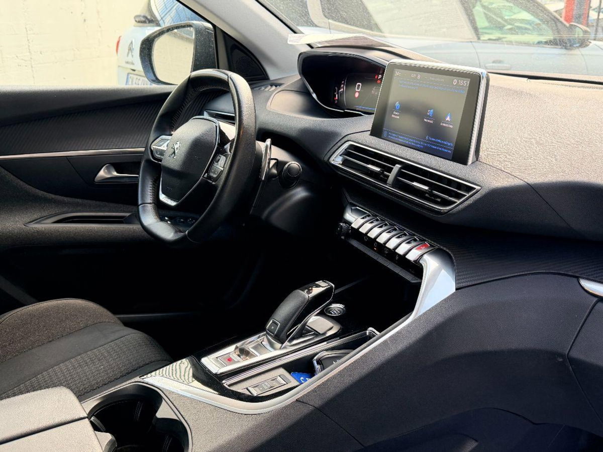 Peugeot 3008 BlueHDi 130 S&S EAT8 Active Business (6)