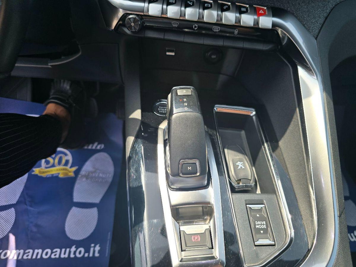 Peugeot 3008 BlueHDi 130 S&S EAT8 Allure Pack (13)