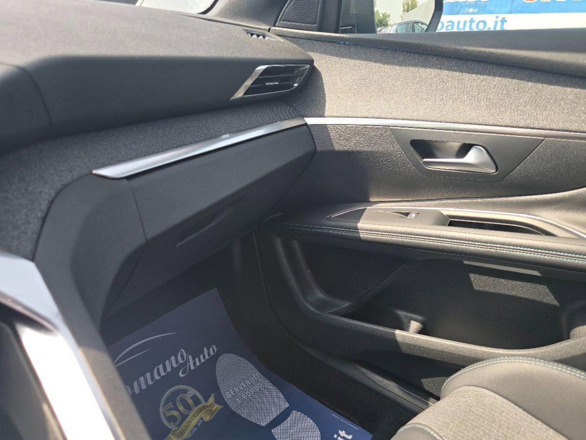 Peugeot 3008 BlueHDi 130 S&S EAT8 Allure Pack (14)