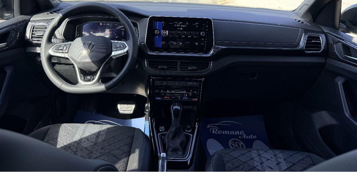 Volkswagen T-Cross 1.0 tsi R-Line 115cv (8)