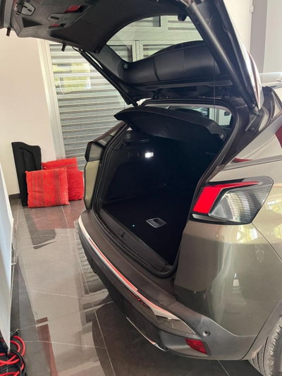 Peugeot 3008 BlueHDi 120 S&S Allure (4)