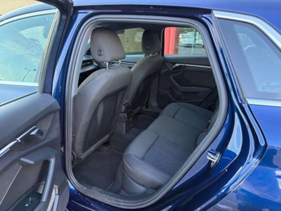 Audi A3 Sportback 1.4 TFSI COD ultra Attraction (4)