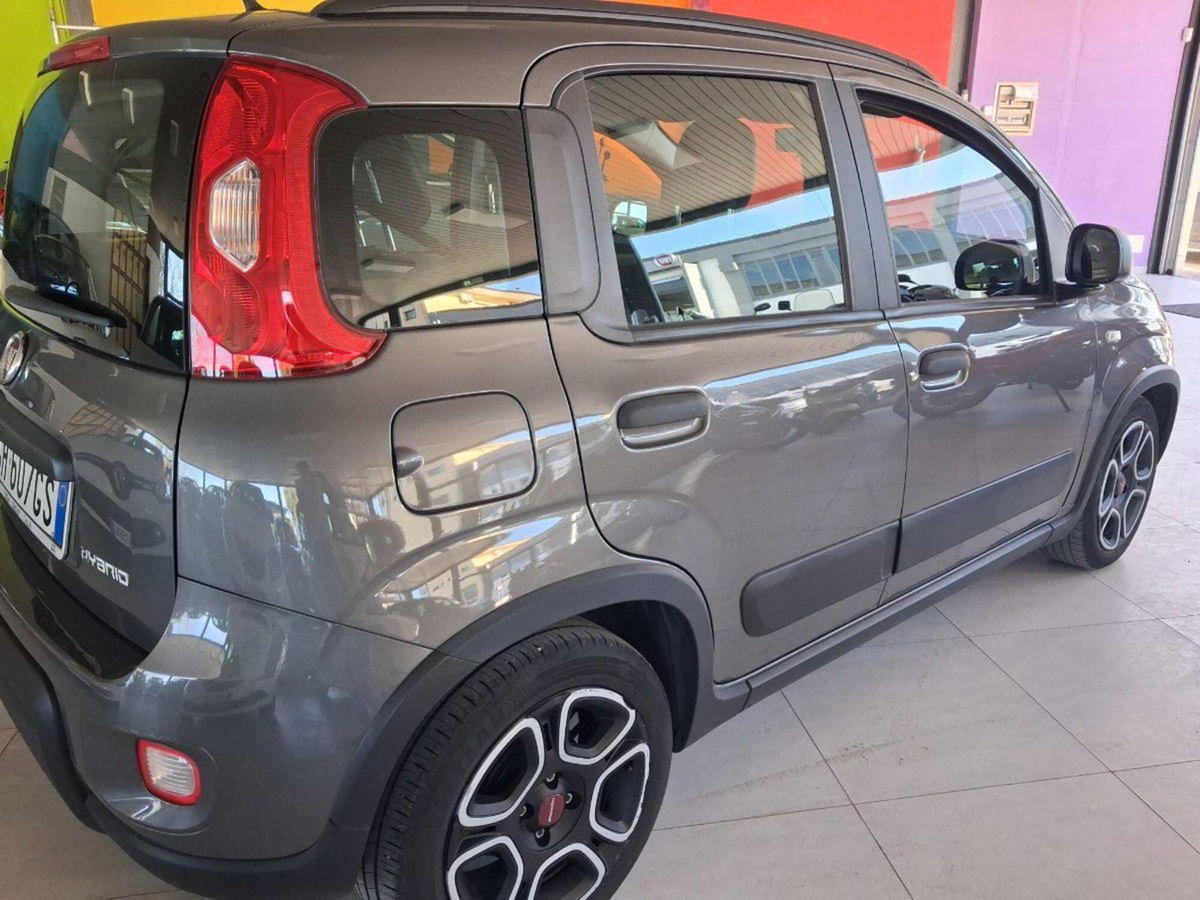 Fiat Panda 1.0 firefly hybrid Pop s&s 70cv (3)