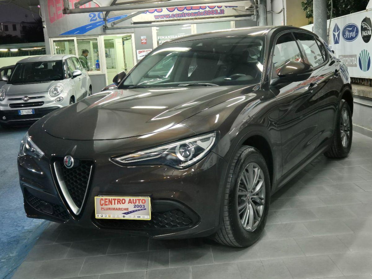 Alfa Romeo Stelvio Stelvio 2.2 Turbodiesel 190 CV AT8 Q4 Super Business (12)