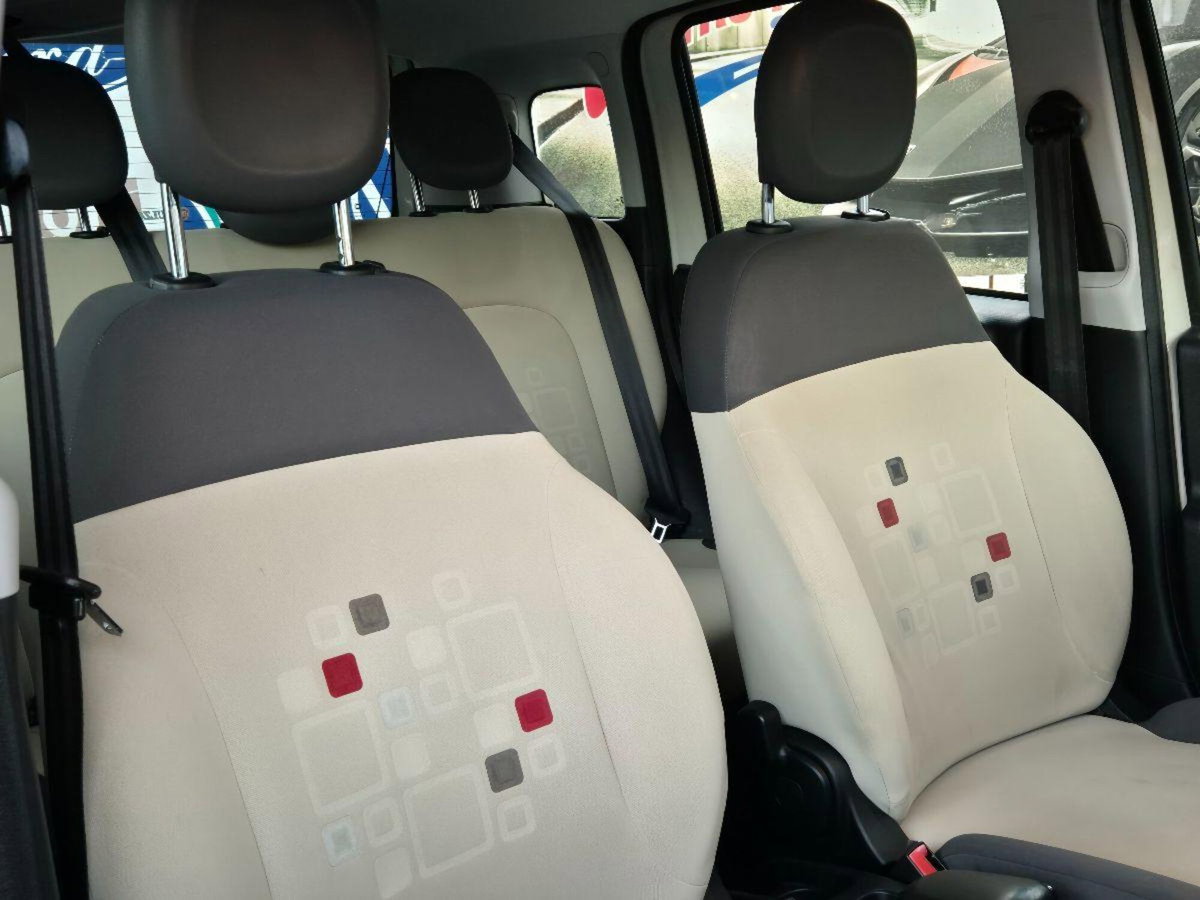 Fiat Panda 1.3 MJT S&S Easy (9)