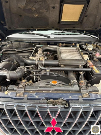 Mitsubishi L200 2.5 TD cat 4WD Single Cab Invite (10)