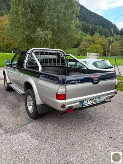 Mitsubishi L200 2.5 TD cat 4WD Single Cab Invite (2)