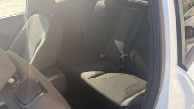Ford Fiesta 1.5 TDCi 75CV 3 porte ST-Line (12)