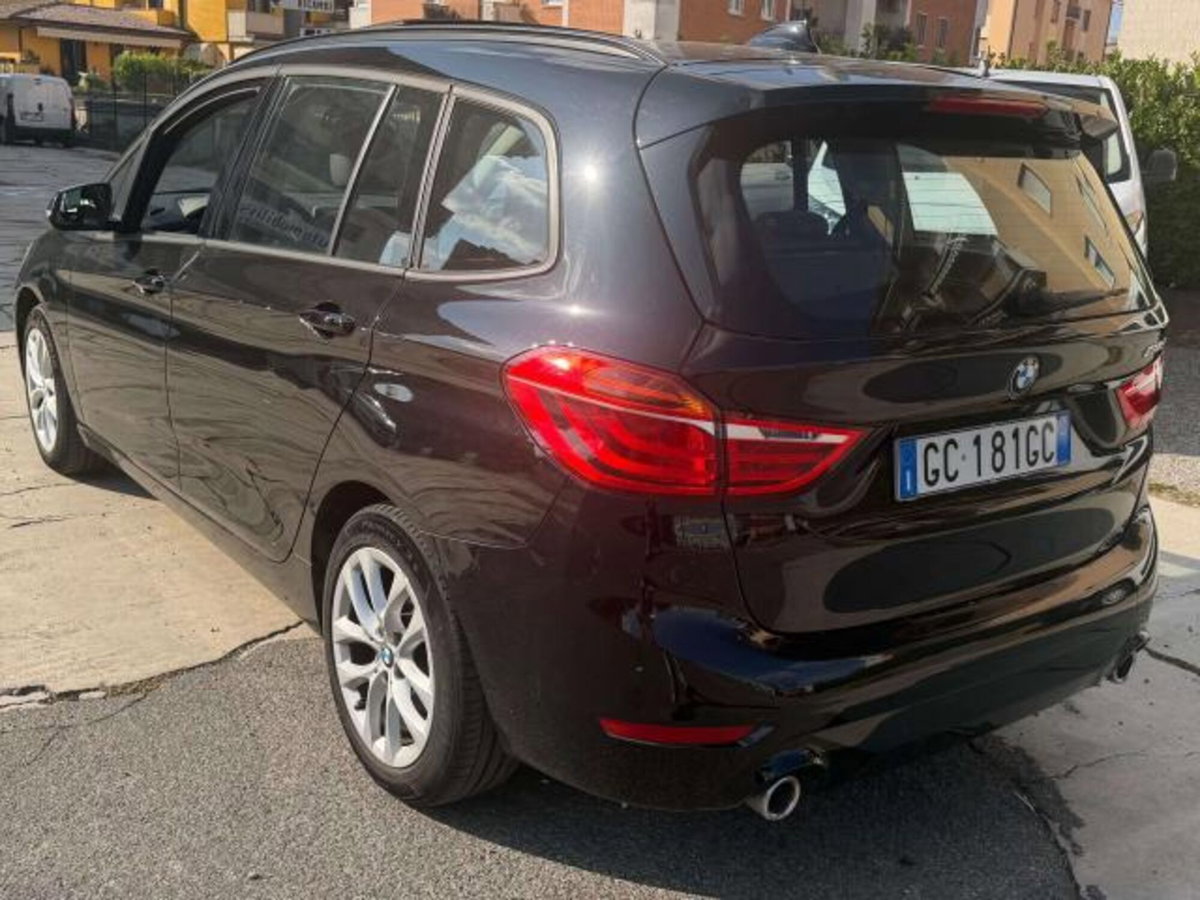 BMW Serie 2 Gran Tourer 218d (3)