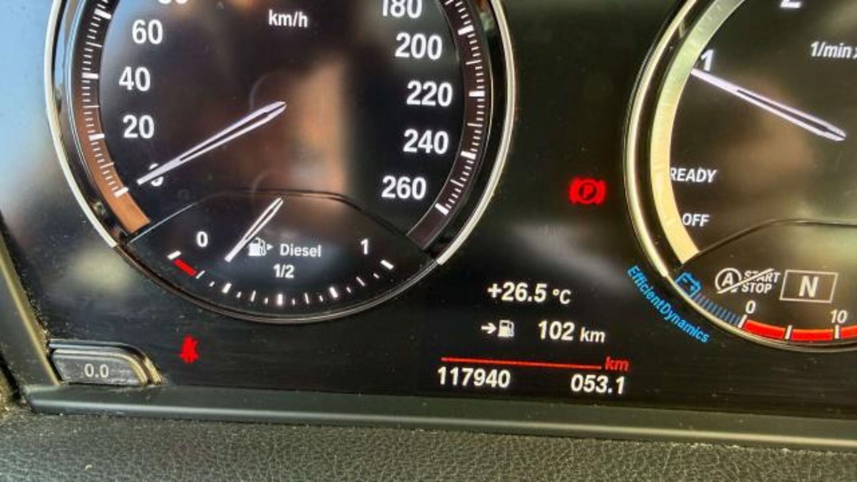 BMW Serie 2 Gran Tourer 218d (4)
