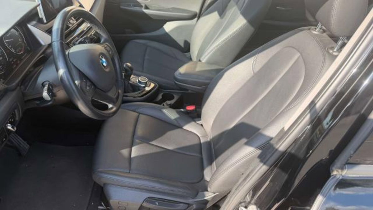 BMW Serie 2 Gran Tourer 218d (6)