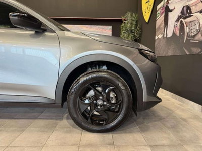 Alfa Romeo Junior 1.2 ibrida Q4 Intensa 145cv edct6 (8)