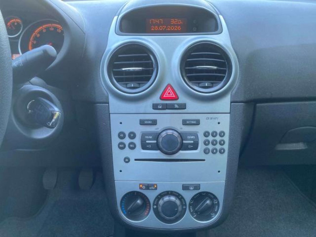 Opel Corsa 1.2 85CV 5 porte GPL-TECH Club (13)