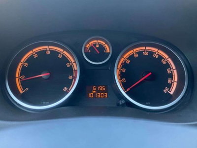 Opel Corsa 1.2 85CV 5 porte GPL-TECH Club (15)