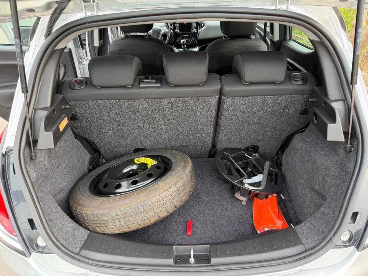 Lancia Ypsilon 1.2 69 CV 5 porte GPL Ecochic Platinum (17)