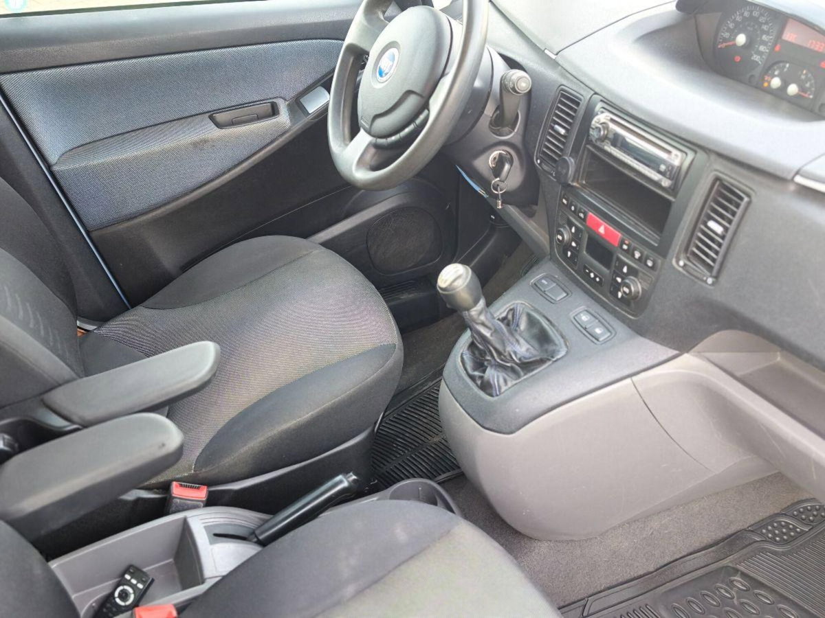 Fiat Idea 1.3 Multijet 16V 90 CV Emotion (12)