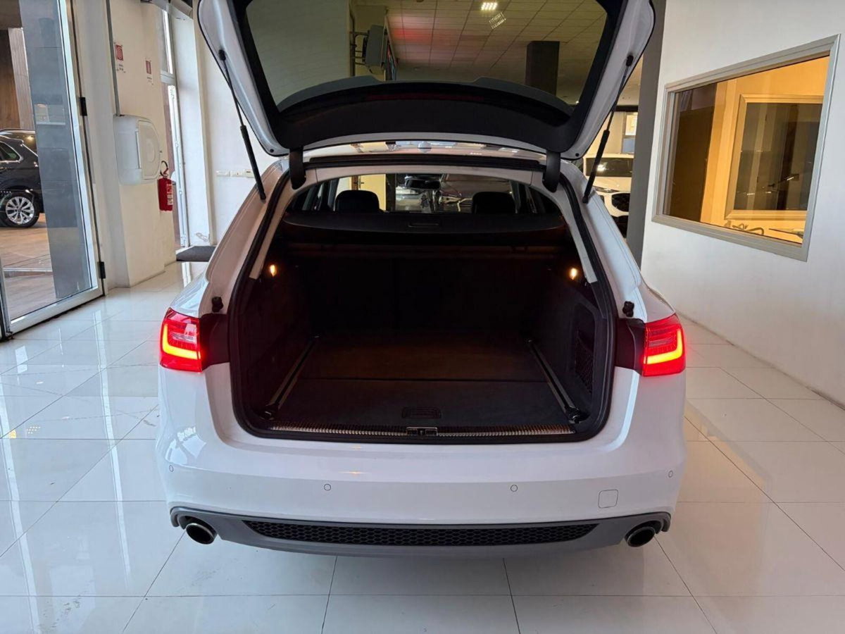 Audi A6 Avant 2.0 TDI 177 CV (8)