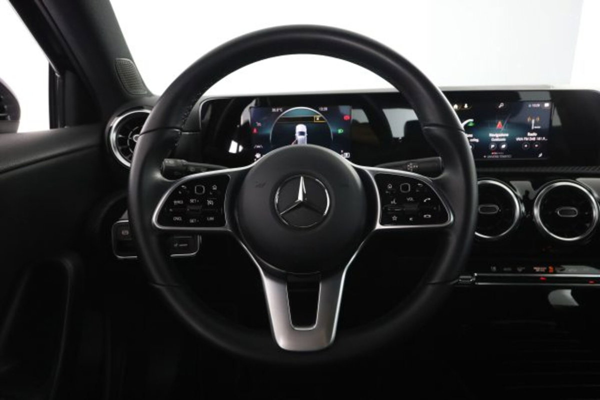 Mercedes-Benz Classe A 180 d Business Extra auto (6)