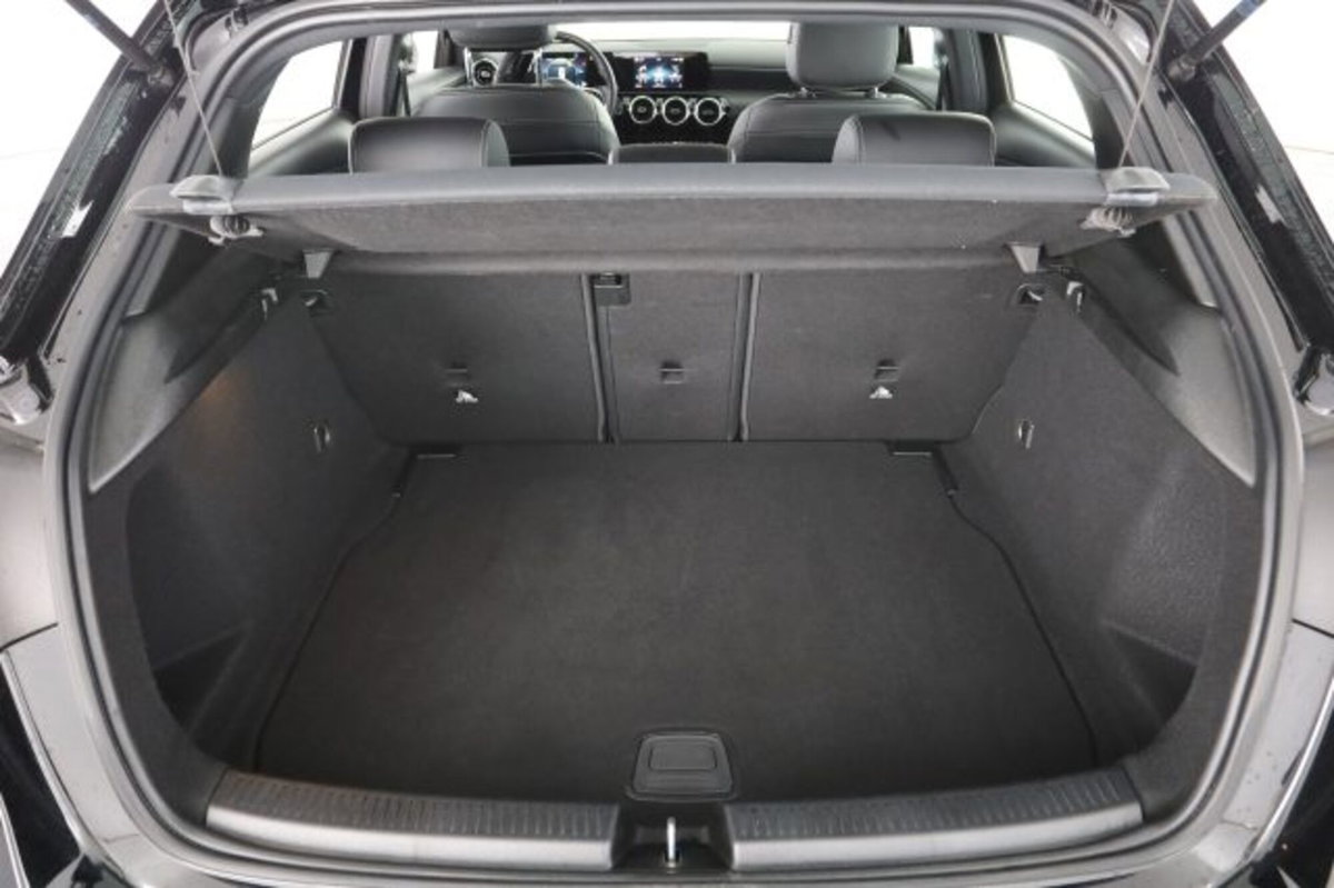 Mercedes-Benz Classe A 180 d Business Extra auto (7)