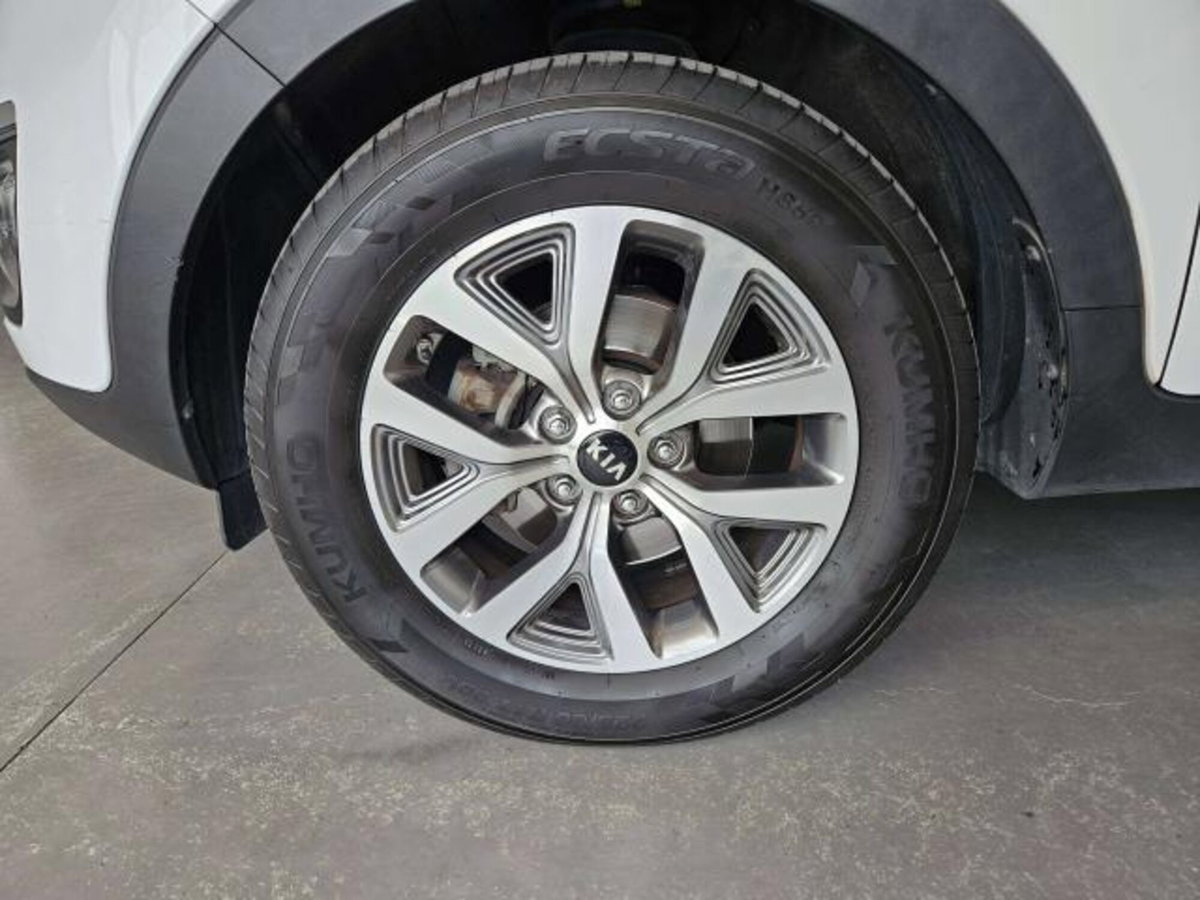 Kia Sportage 1.7 CRDI 2WD Class (13)