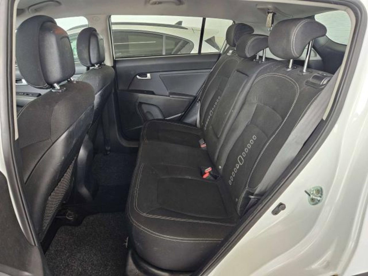 Kia Sportage 1.7 CRDI 2WD Class (7)