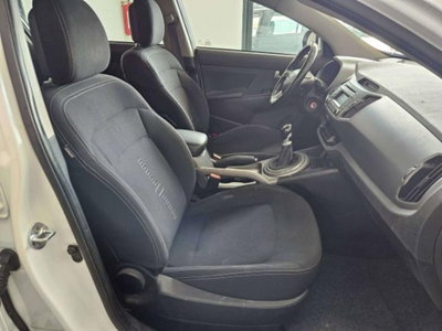 Kia Sportage 1.7 CRDI 2WD Class (9)
