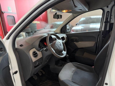 Dacia Dokker 1.5 dCi 8V 75CV Ambiance (4)