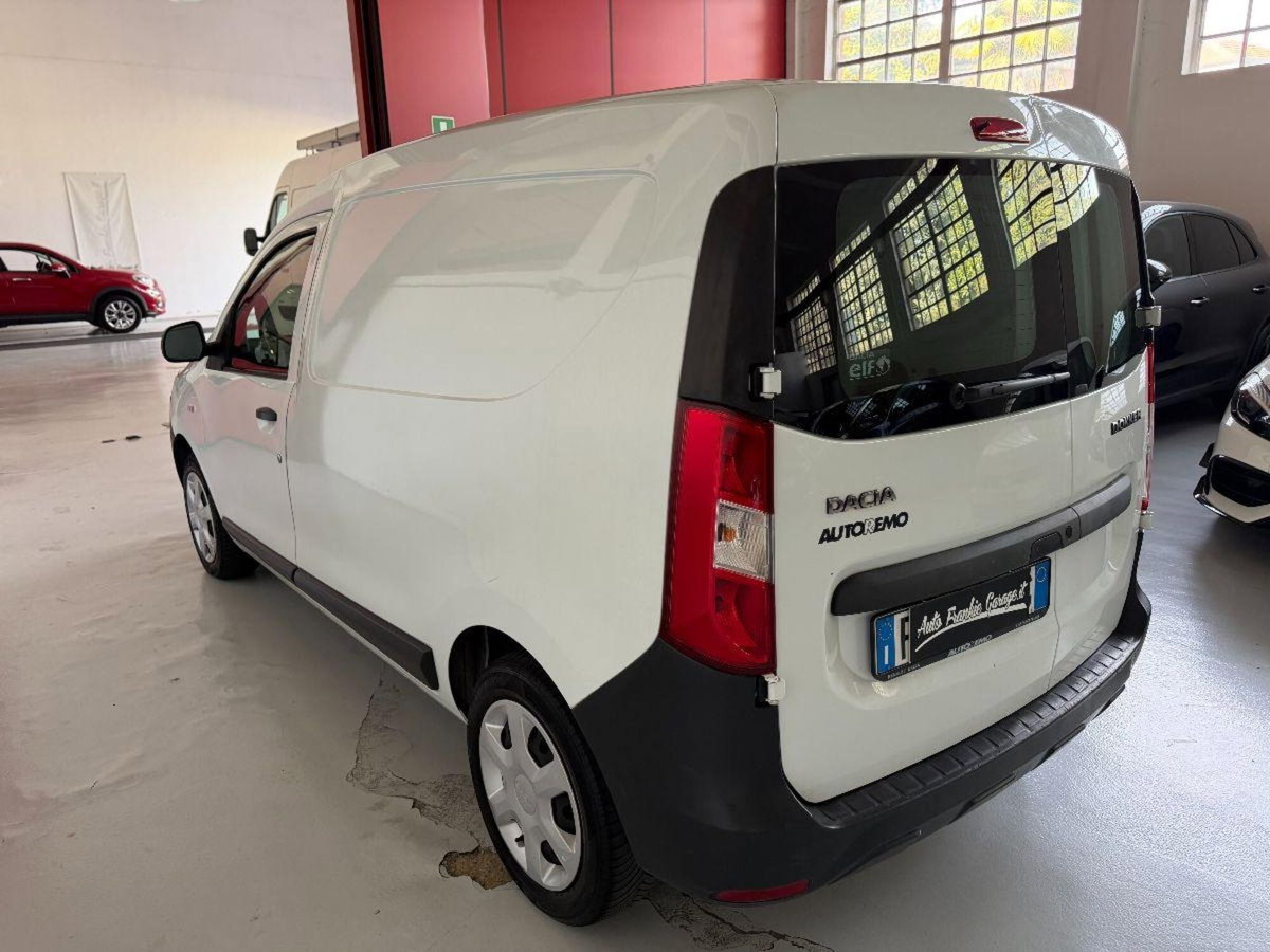 Dacia Dokker 1.5 dCi 8V 75CV Ambiance (8)