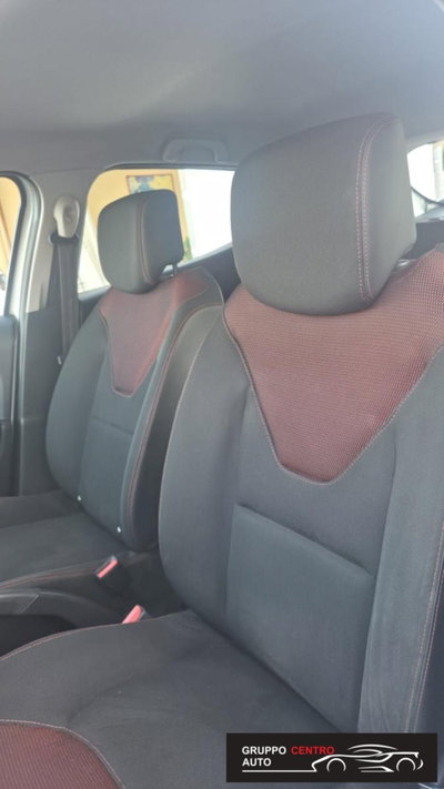 Renault Clio 1.5 dCi 75CV 5 porte Confort (10)