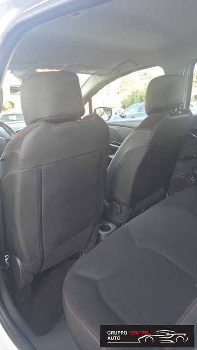 Renault Clio 1.5 dCi 75CV 5 porte Confort (12)