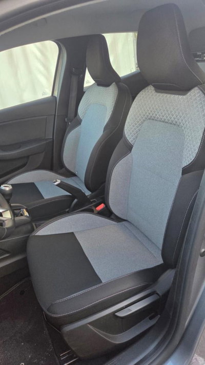 Renault Clio 1.0 sce Evolution 65cv (11)