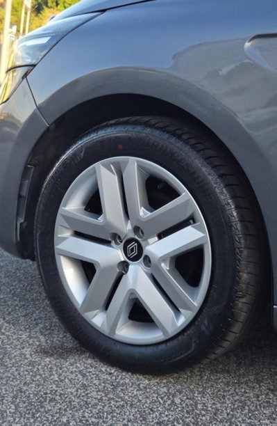 Renault Clio 1.0 sce Evolution 65cv (9)