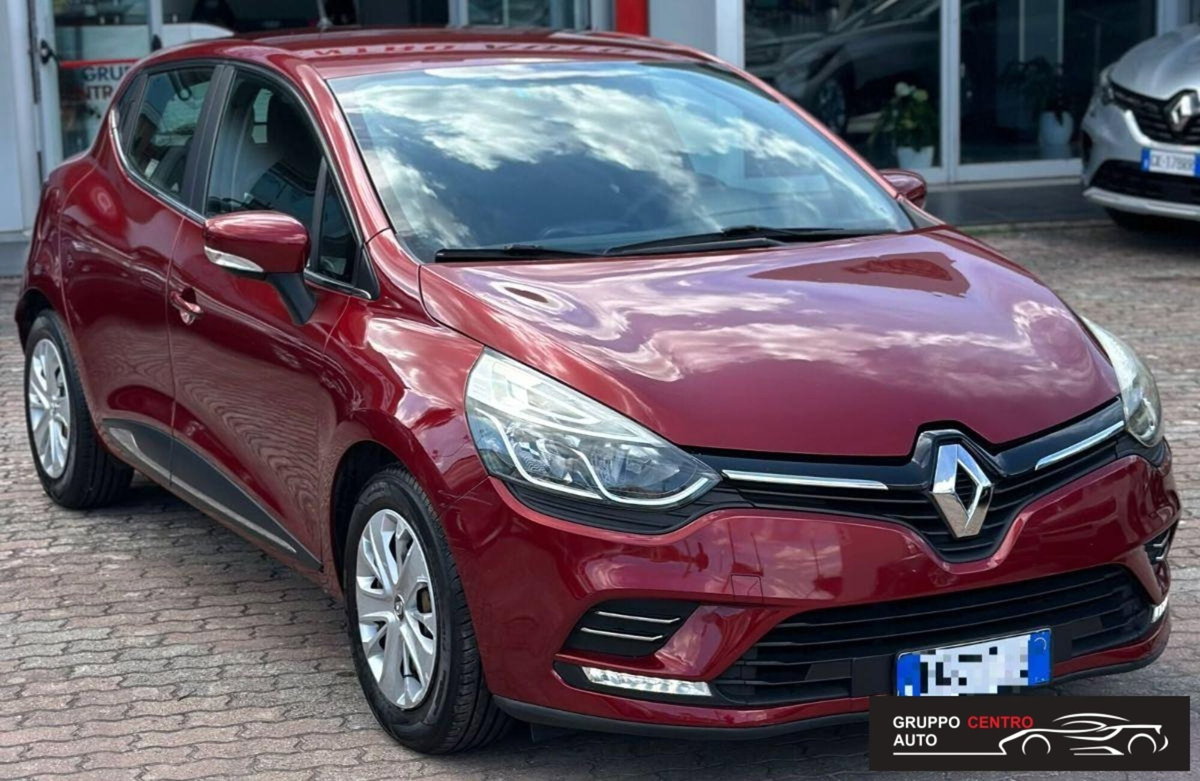 Renault Clio 1.5 dCi 8V 75CV Start&Stop 5 porte Duel (4)