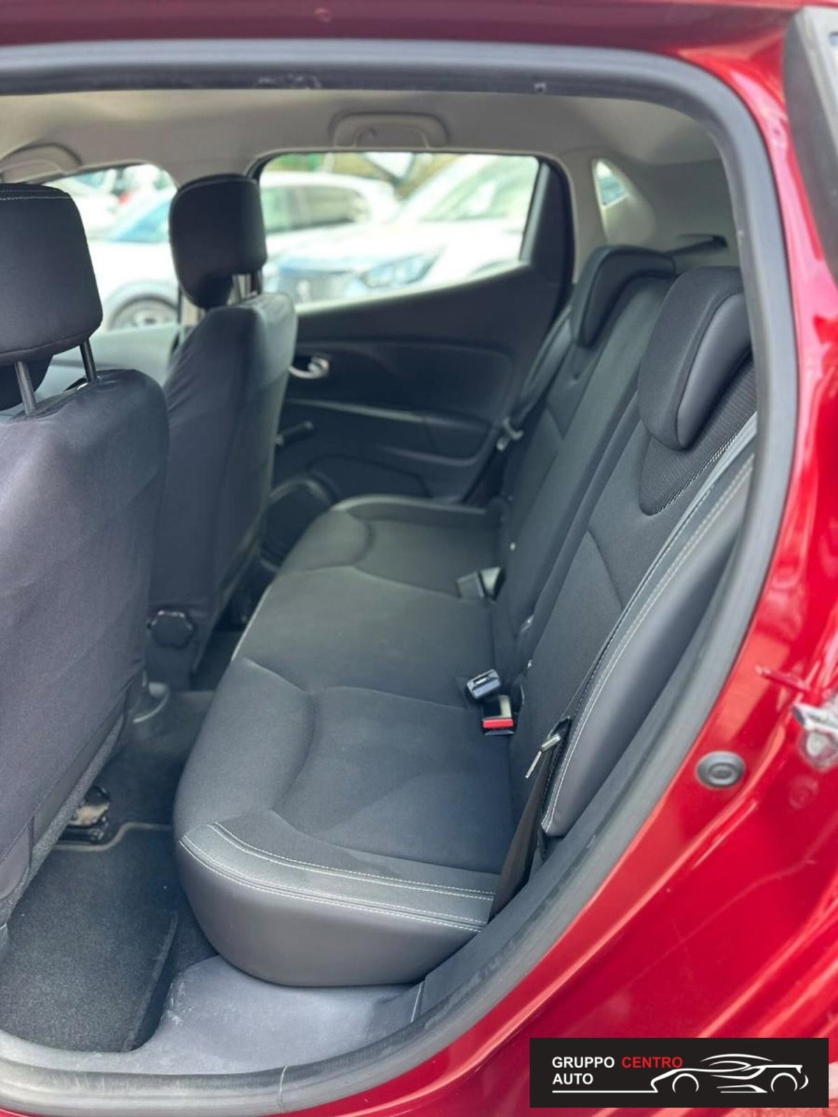 Renault Clio 1.5 dCi 8V 75CV Start&Stop 5 porte Duel (5)