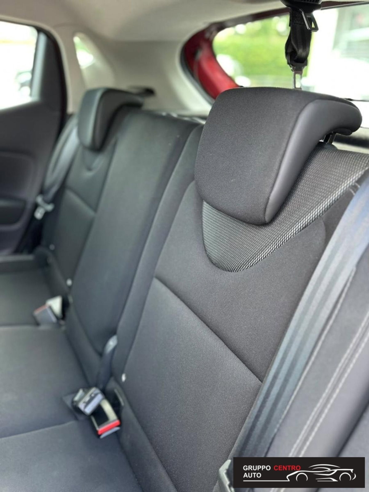 Renault Clio 1.5 dCi 8V 75CV Start&Stop 5 porte Duel (7)