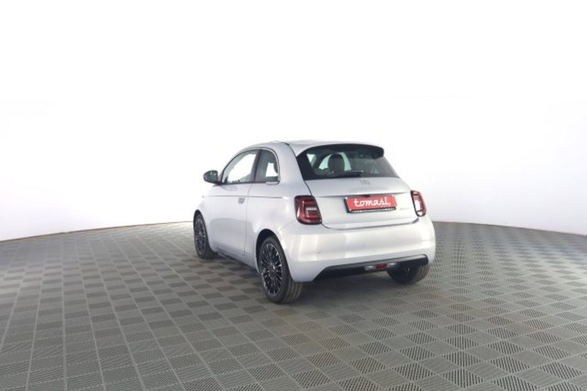Fiat 500 1.0 hybrid La Prima (6)