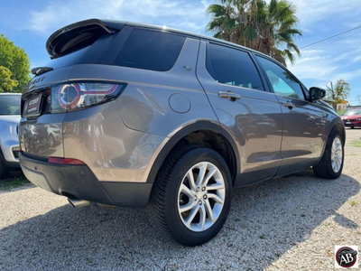 Land Rover Discovery Sport 2.2 TD4 SE (11)