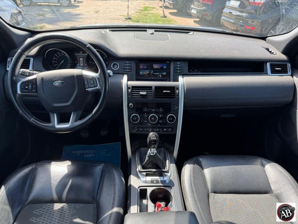 Land Rover Discovery Sport 2.2 TD4 SE (14)