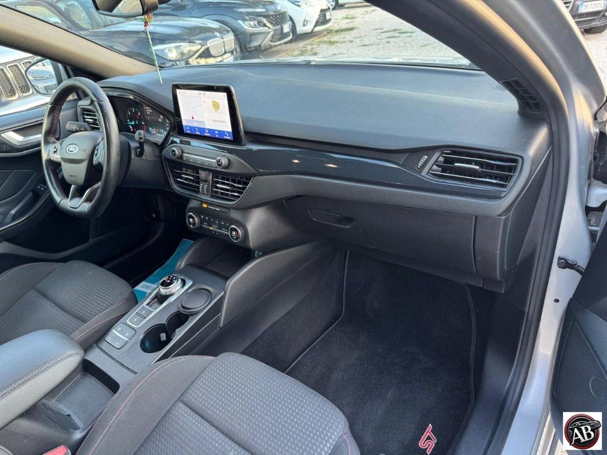 Ford Focus 1.5 EcoBlue 120 CV aut. 5p. Active Style (14)
