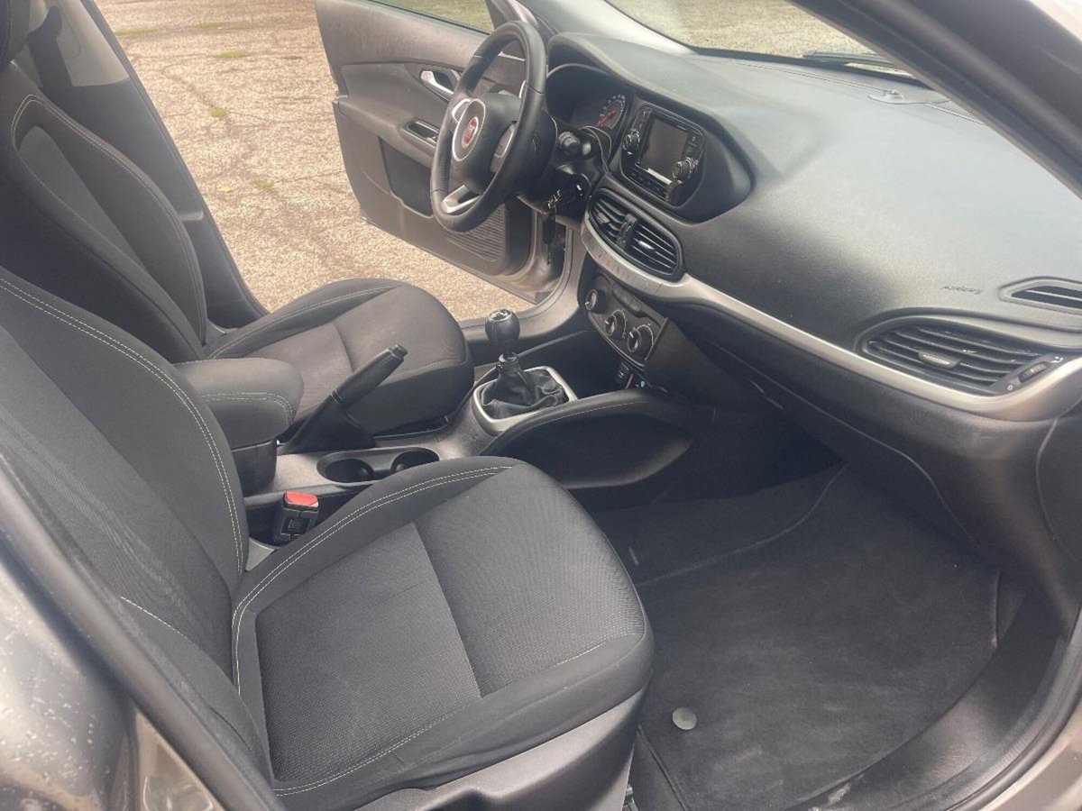 Fiat Tipo Tipo 1.6 Mjt S&S DCT 5 porte S-Design (15)