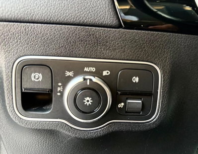 Mercedes-Benz GLA SUV 200 d Advanced 4matic auto (11)