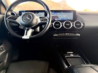 Mercedes-Benz GLA SUV 200 d Advanced 4matic auto (16)