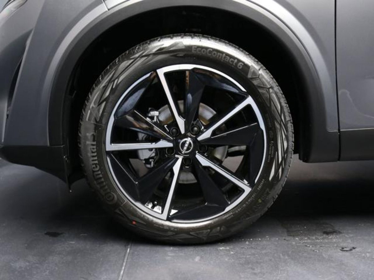 Nissan Qashqai 1.3 mhev Tekna 4wd 158cv xtronic (5)