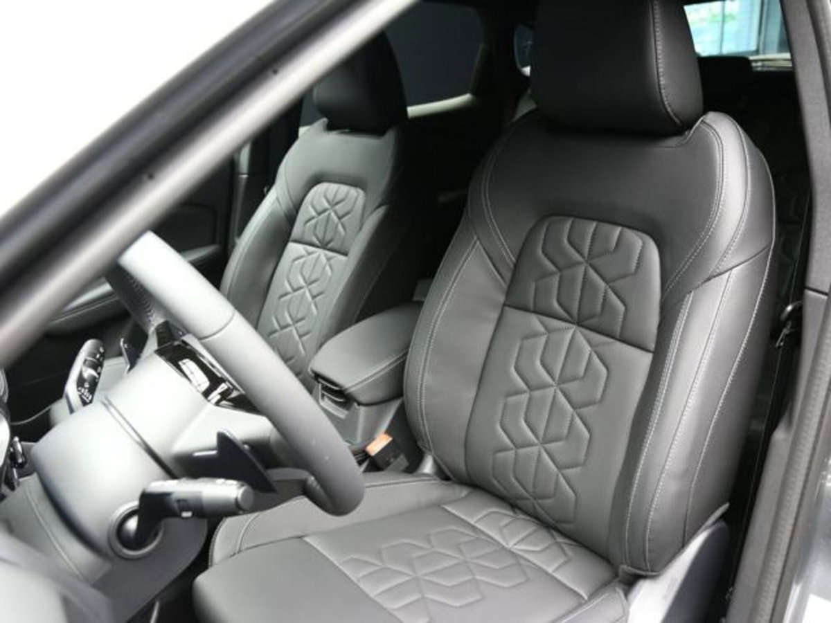 Nissan Qashqai 1.3 mhev Tekna 4wd 158cv xtronic (9)