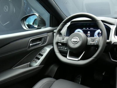 Nissan Qashqai 1.3 mhev Tekna 4wd 158cv xtronic (13)