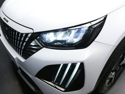 Peugeot 2008 1.2 puretech Allure s&s 130cv eat8 (11)